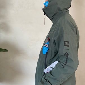 686 MEN'S GORE-TEX HYDRASTASH SYNC JACKET